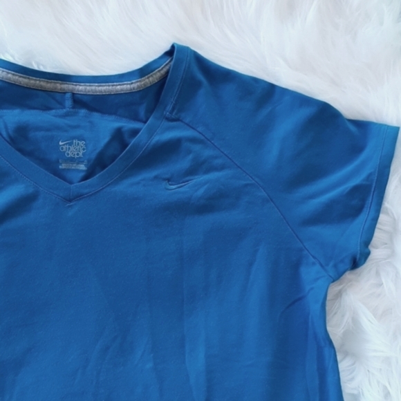 ⭐️LIGHT WEIGHT TOP BLUE - Picture 6 of 6